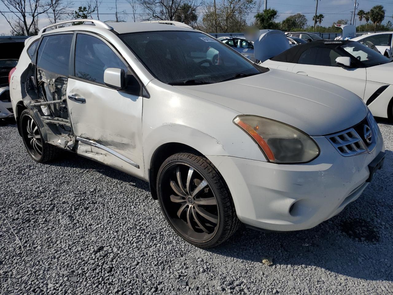 2013 Nissan Rogue VIN JN8AS5MV1DW640467 Copart auction photo, all over damage thumbnail 4