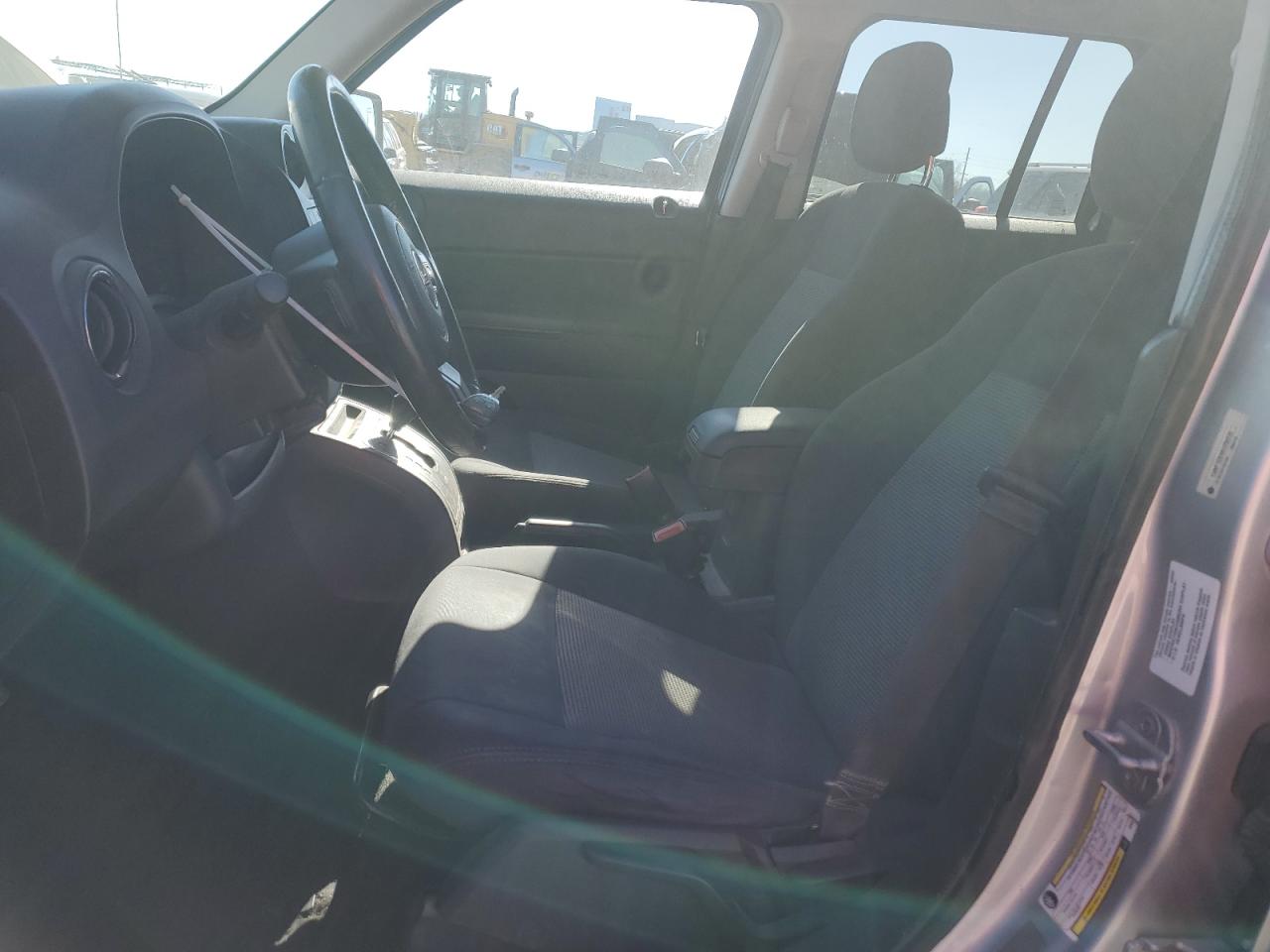 2011 Jeep Liberty (Patriot) VIN 1J4NF1GB4BD250235 Copart auction photo, front end damage thumbnail 7