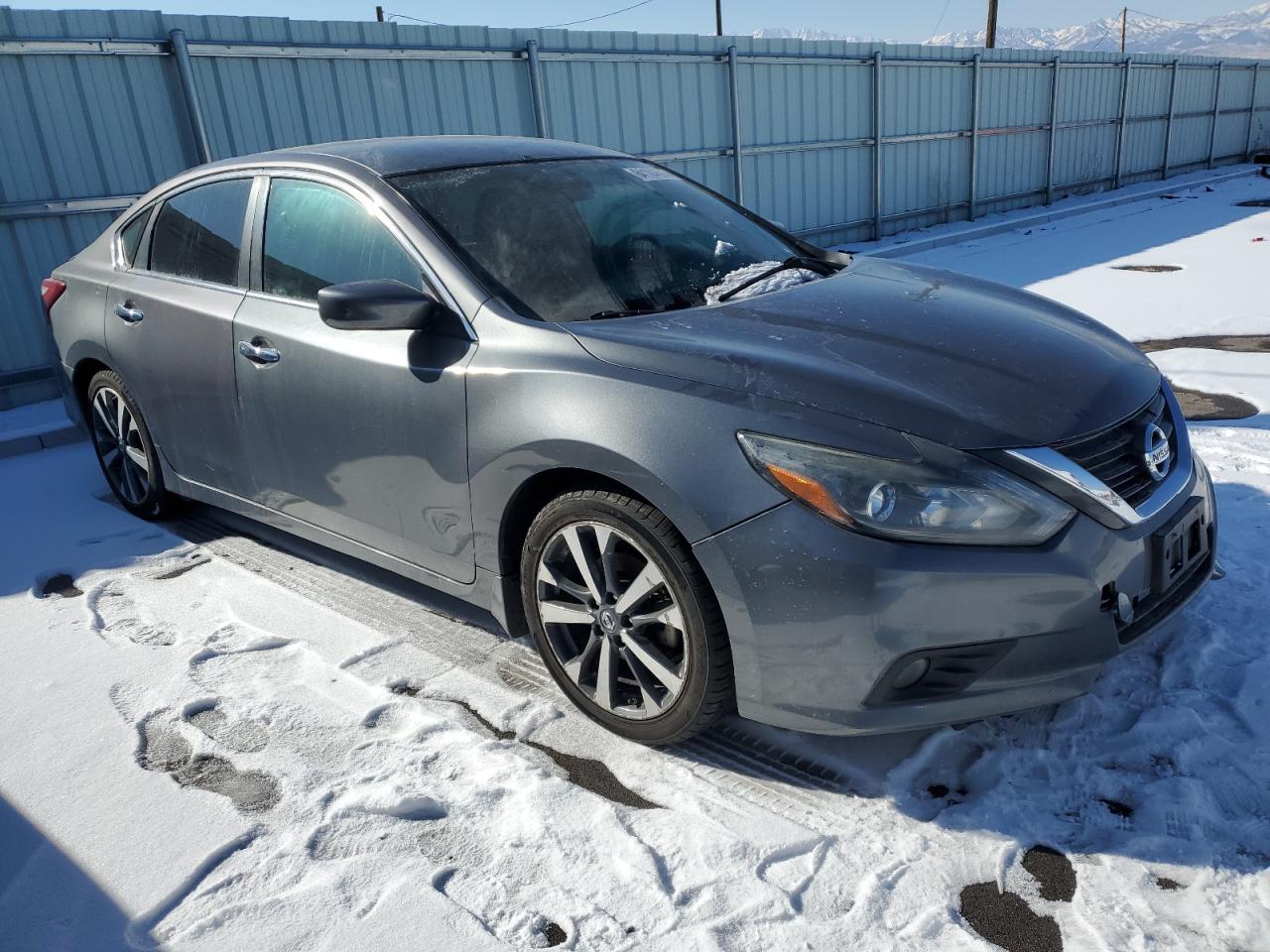 2016 Nissan Altima VIN 1N4BL3AP9GC277676 Copart auction photo, front end / undercarriage damage thumbnail 4
