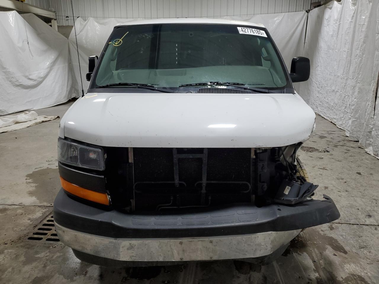 2017 GMC Savana VIN 1GTW7AFF7H1913576 Copart auction photo, front end damage thumbnail 5