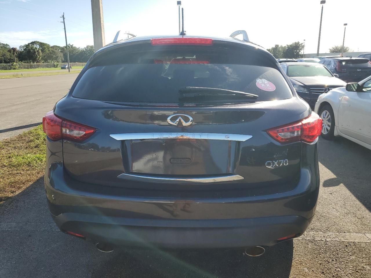 2014 Infiniti QX70 VIN JN8CS1MW2EM413408 Copart auction photo, water/flood damage thumbnail 6