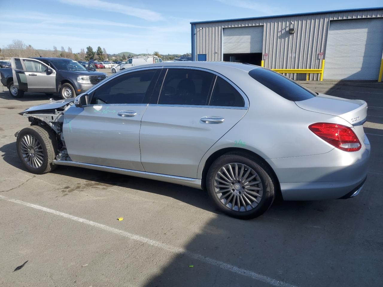 2016 Mercedes-Benz C-klasse VIN 55SWF4JB0GU151253 Copart auction photo, front end / side damage thumbnail 2