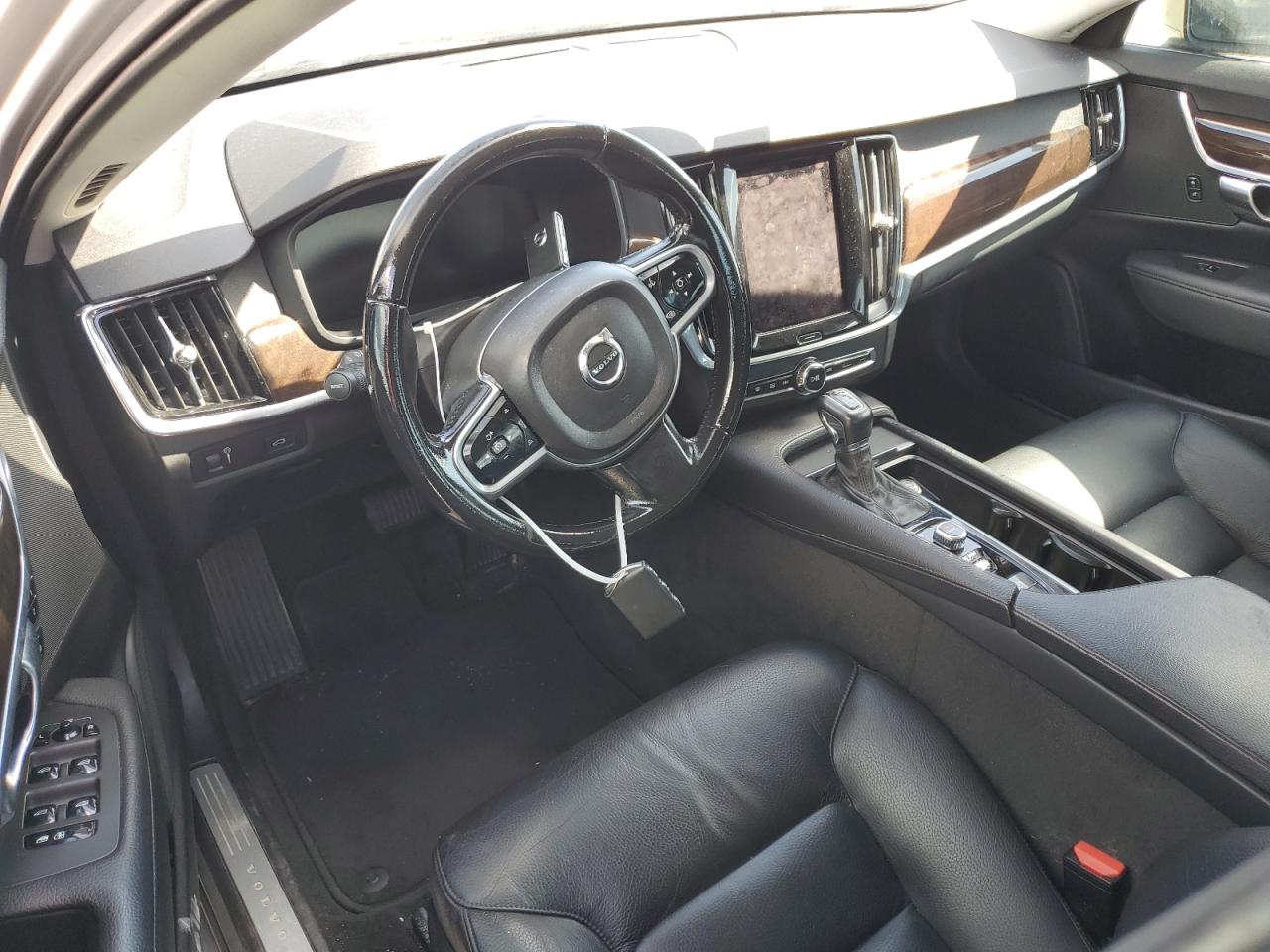 2017 Volvo S90 VIN YV1102AK2H1010982 Copart auction photo, water/flood damage thumbnail 8