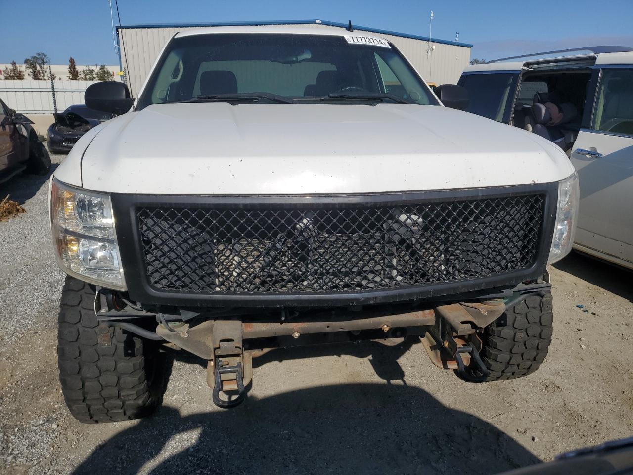 2010 Chevrolet Silverado VIN 1GCSKSE30AZ160166 Copart auction photo, front end / mechanical damage thumbnail 5