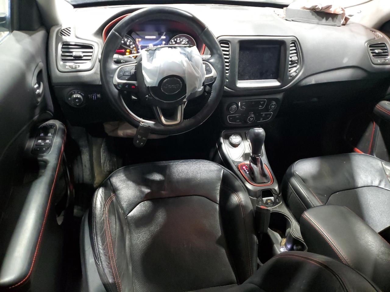 2017 Jeep Compass VIN 3C4NJDDB6HT656630 Copart auction photo, front end damage thumbnail 8