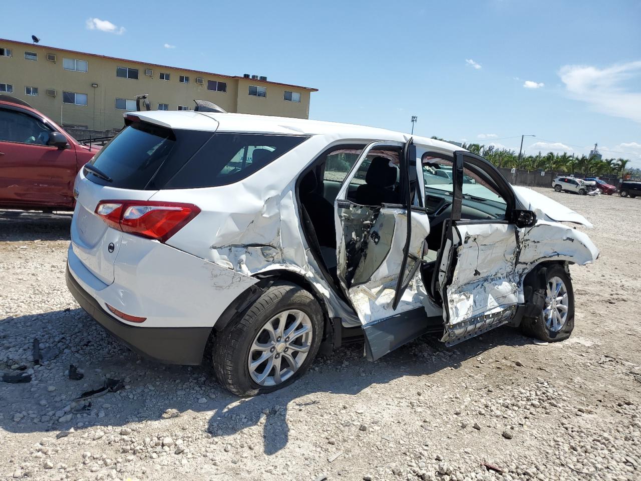 2019 Chevrolet Equinox VIN 3GNAXHEV9KS600411 Copart auction photo, rollover damage thumbnail 3
