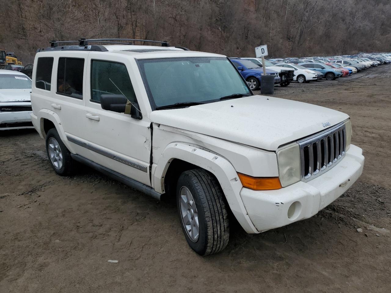 2006 Jeep Commander VIN 1J8HG58N76C305975 Copart auction photo, front end / minor dent/scratches damage thumbnail 4