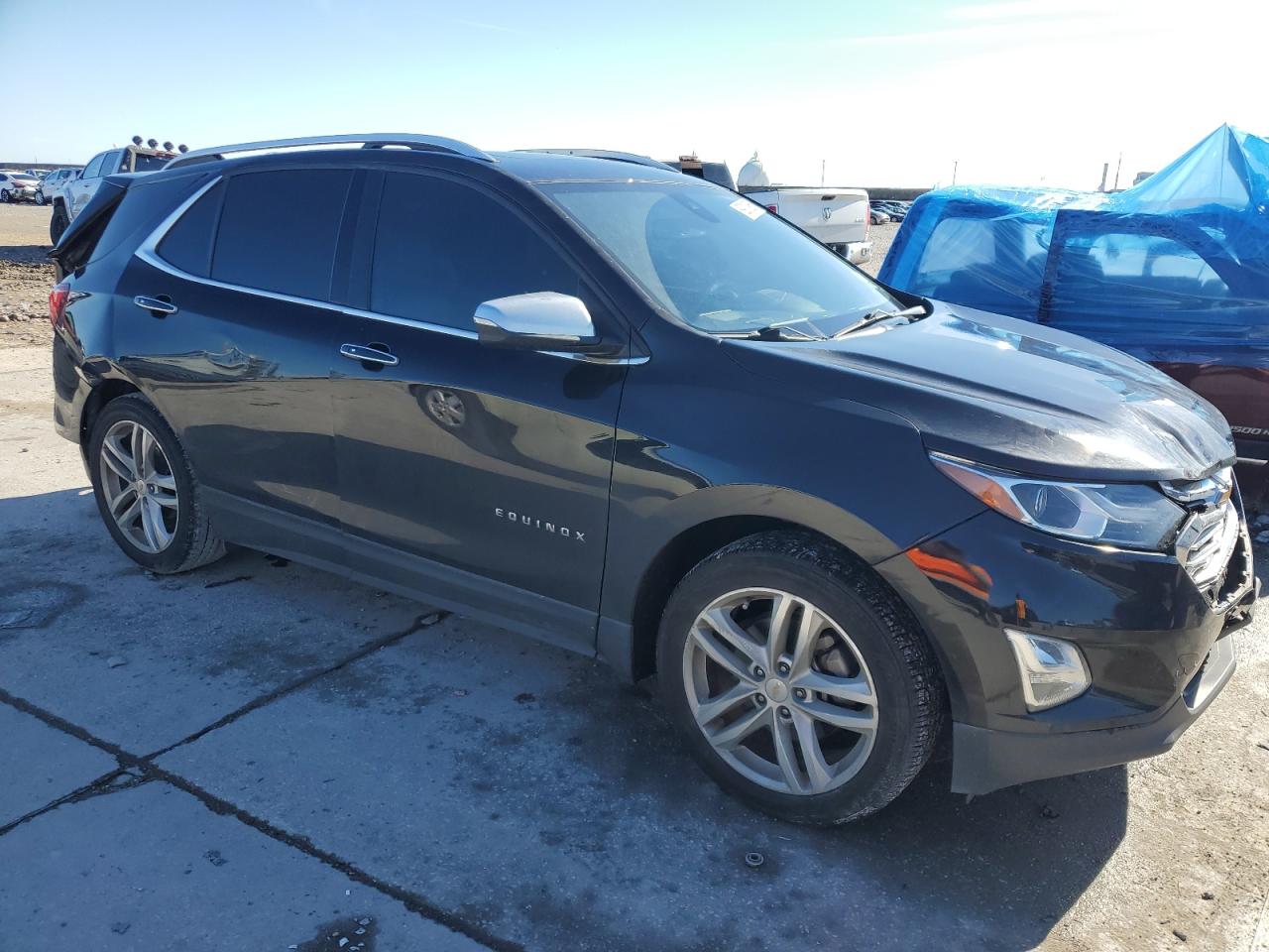 2018 Chevrolet Equinox VIN 2GNAXNEX5J6294515 Copart auction photo, rear end / front end damage thumbnail 4