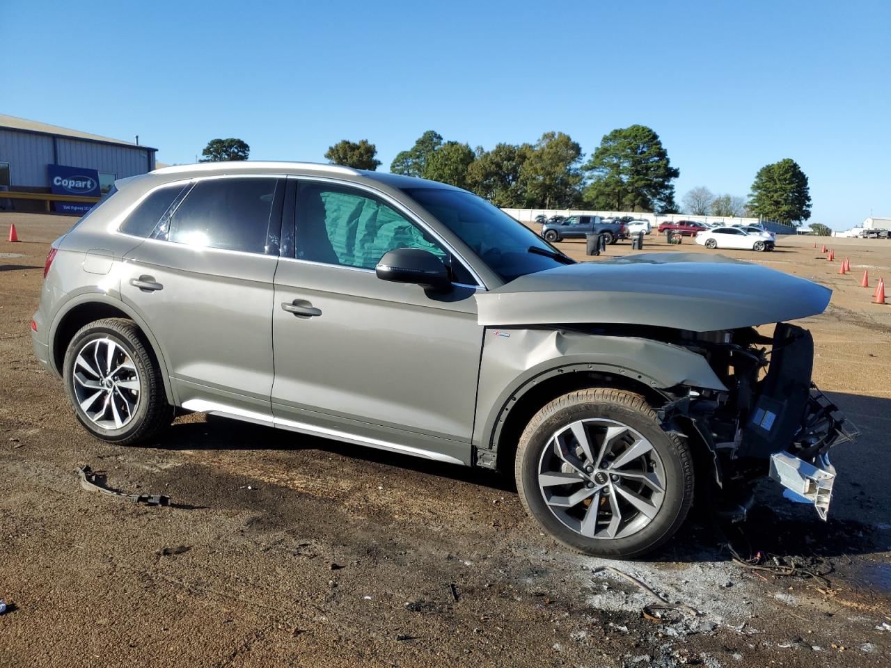 2023 Audi Q5 VIN WA1EAAFY9P2007852 Copart auction photo, front end / side damage thumbnail 4
