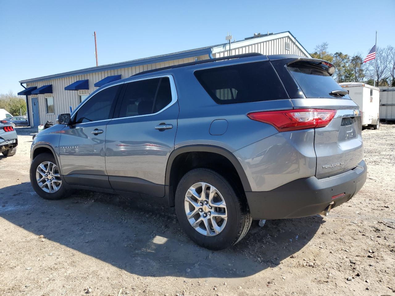 2021 Chevrolet Traverse VIN 1GNEVGKW1MJ218263 Copart auction photo, front end damage thumbnail 2