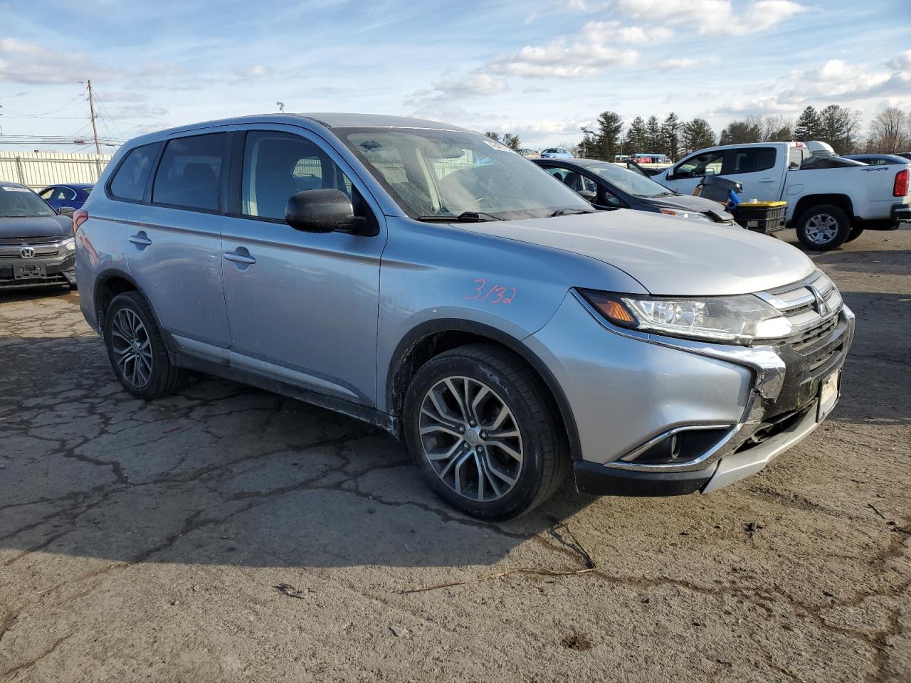 2017 Mitsubishi Outlander VIN JA4AZ2A32HZ021335 Copart auction photo, front end damage thumbnail 4