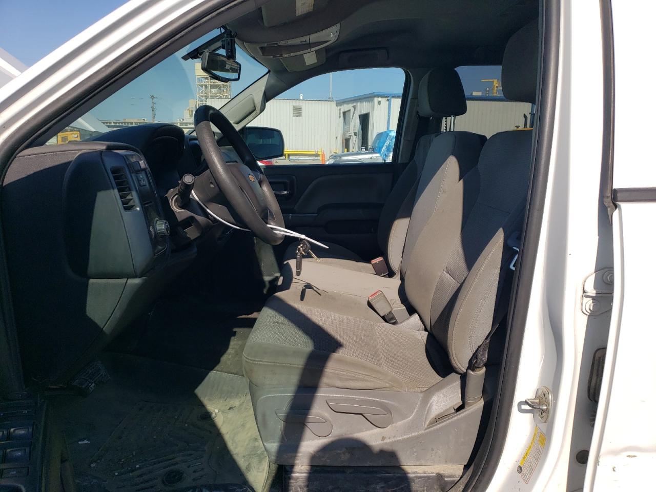 2018 Chevrolet Silverado VIN 1GCRCPEC3JZ304785 Copart auction photo, side damage thumbnail 7