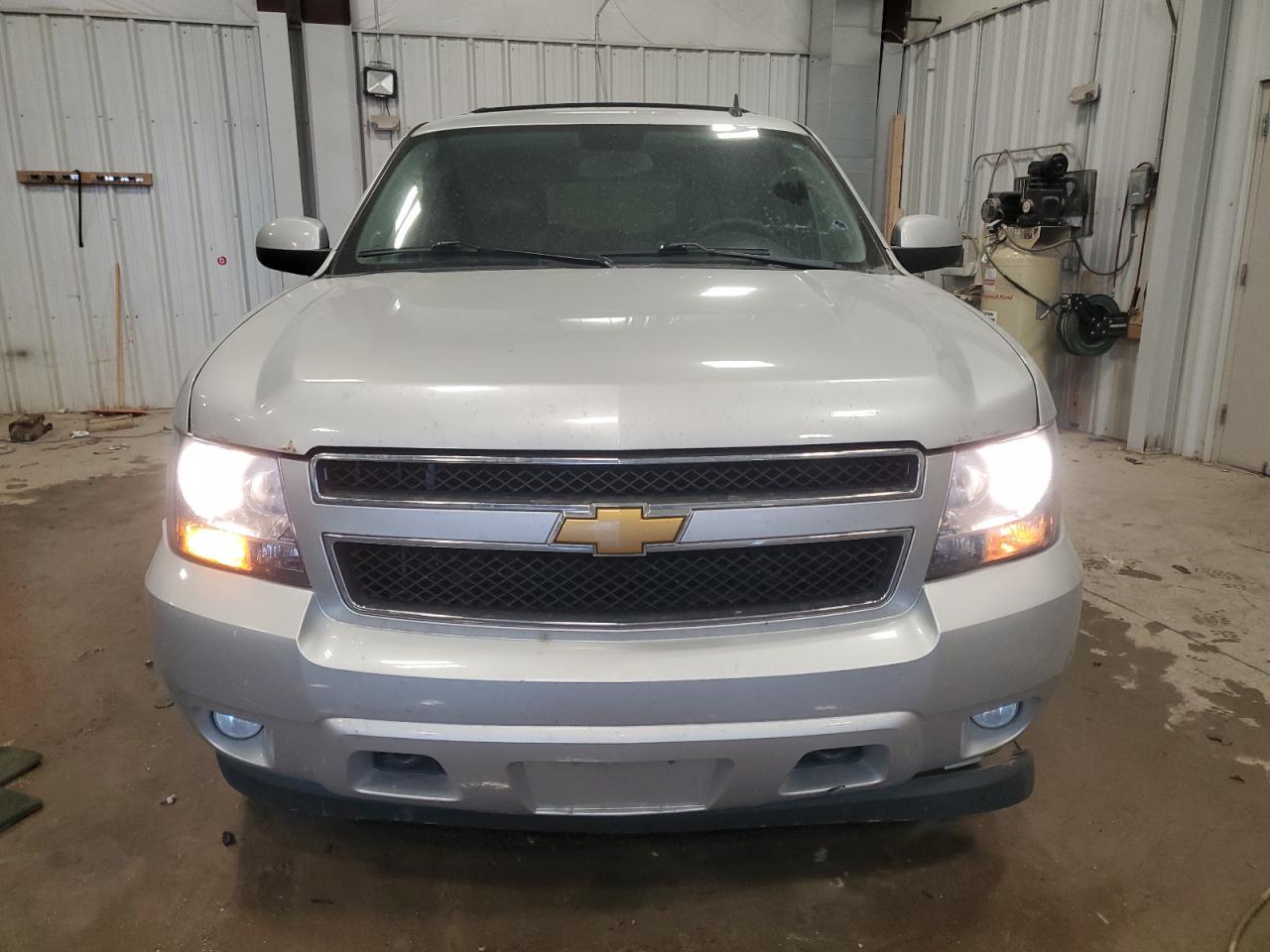 2013 Chevrolet Tahoe VIN 1GNSKBE04DR293952 Copart auction photo, undercarriage damage thumbnail 5