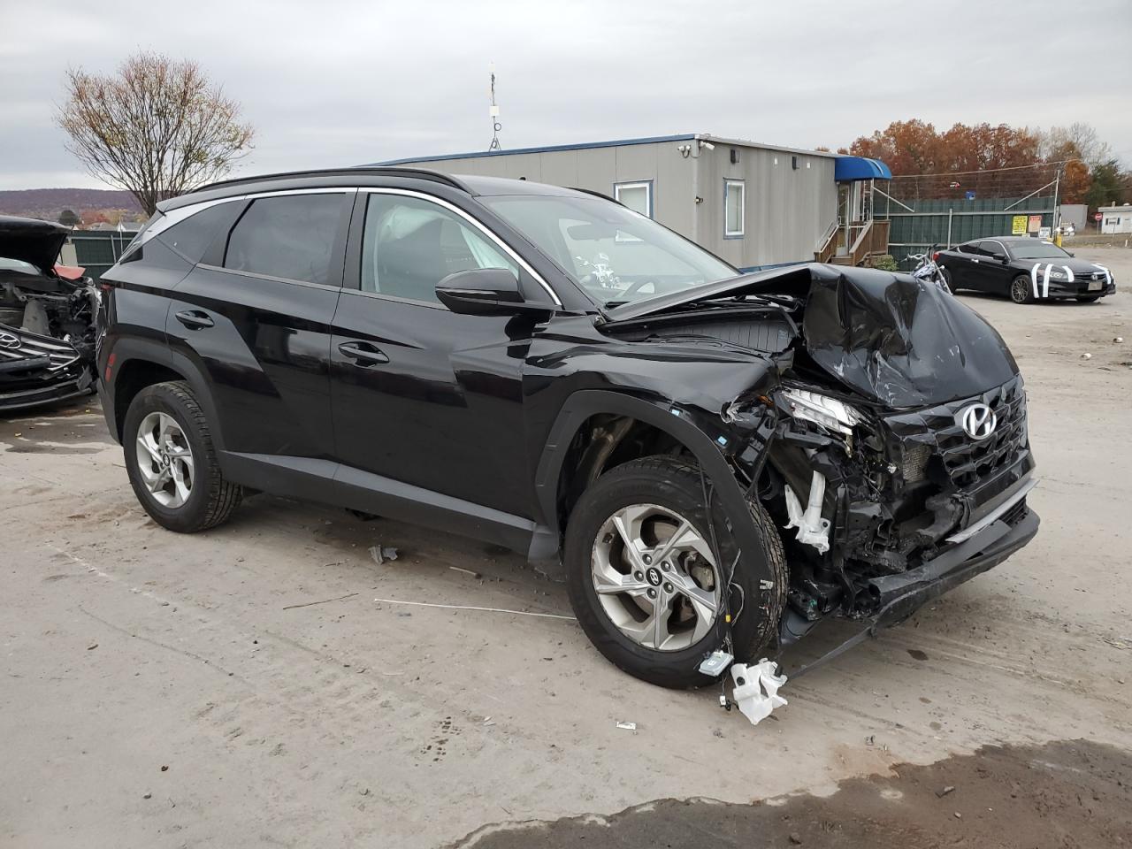 2022 Hyundai Tucson VIN 5NMJBCAE3NH026383 Copart auction photo, front end damage thumbnail 4