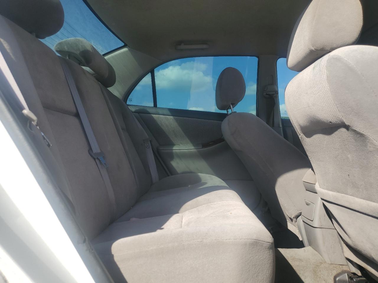 2006 Toyota Corolla VIN 2T1BR32E16C696388 Copart auction photo, front end / side damage thumbnail 10