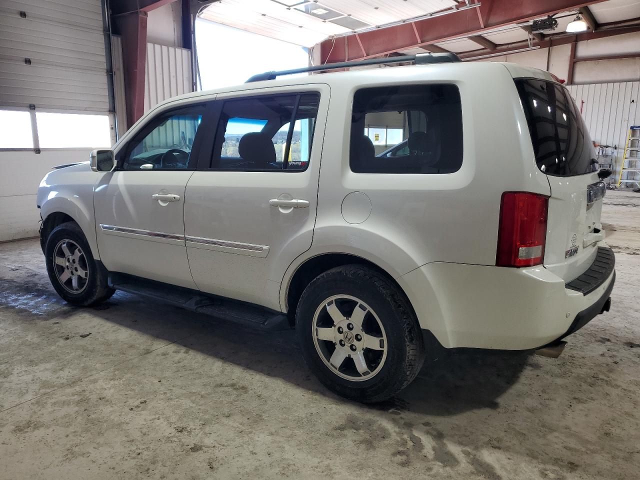 2011 Honda Pilot VIN 5FNYF4H93BB010540 Copart auction photo, front end / side damage thumbnail 2