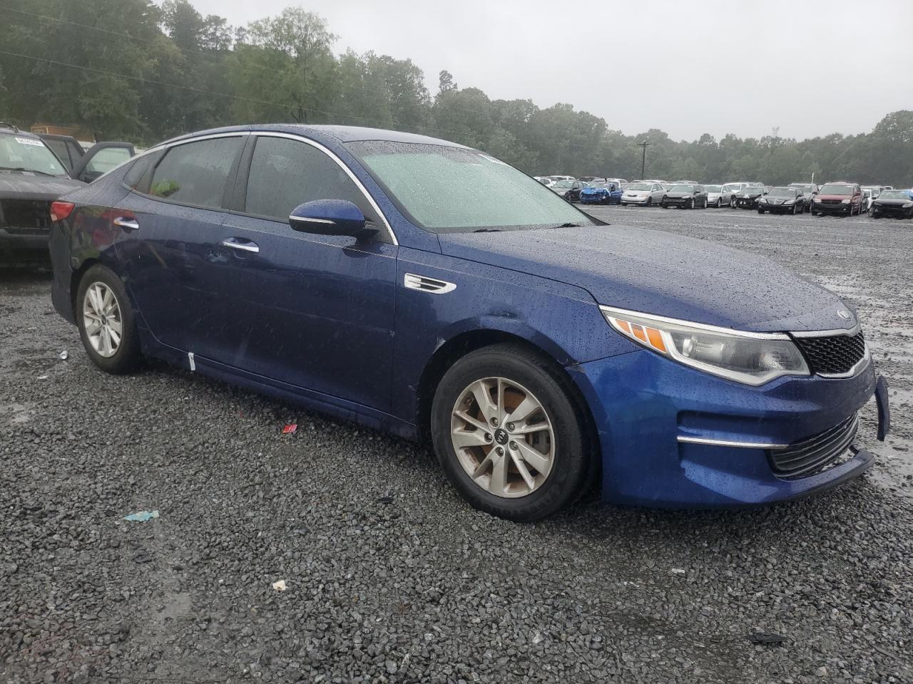2016 KIA Optima VIN 5XXGT4L34GG025429 Copart auction photo, front end / side damage thumbnail 4
