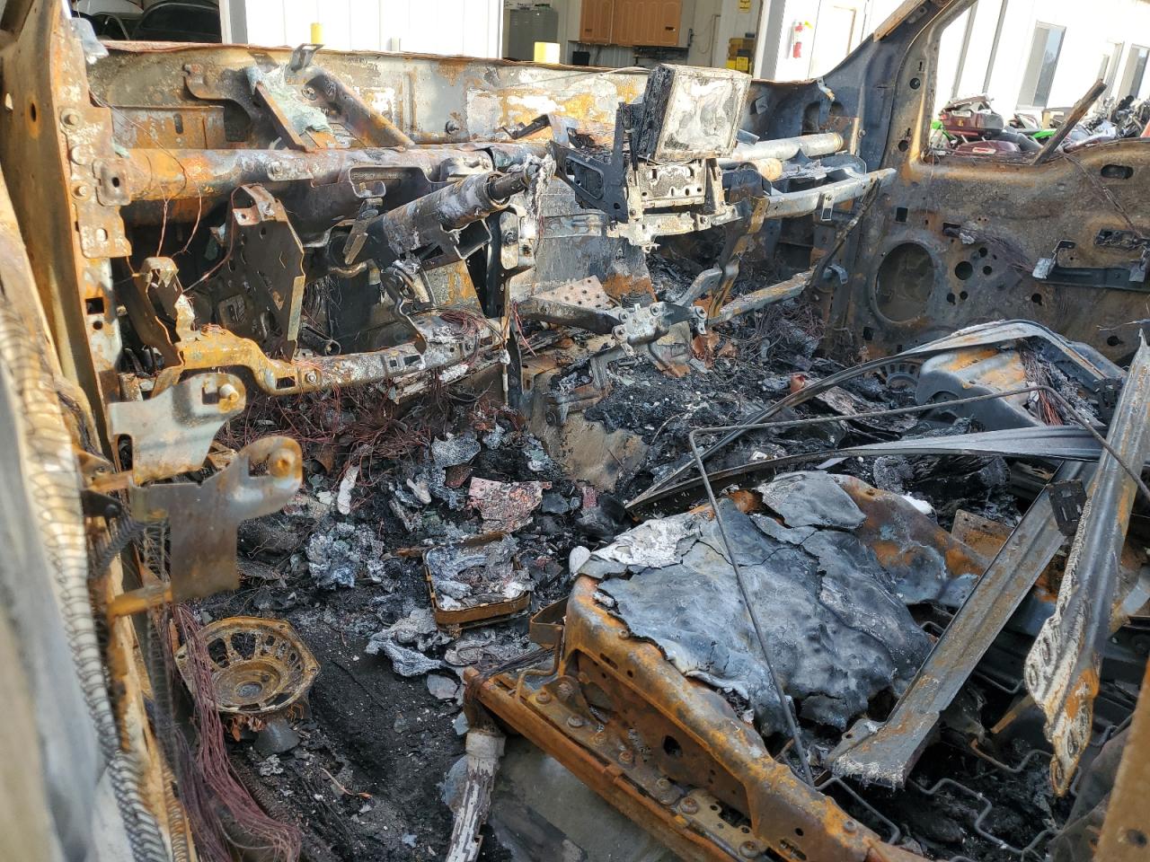 2013 Ford F250 VIN 1FT7W2B69DEB03937 Copart auction photo, burn damage thumbnail 8