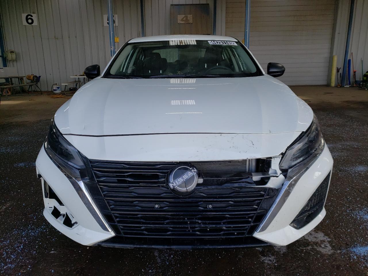2024 Nissan Altima VIN 1N4BL4BV3RN421152 Copart auction photo, front end / side damage thumbnail 5