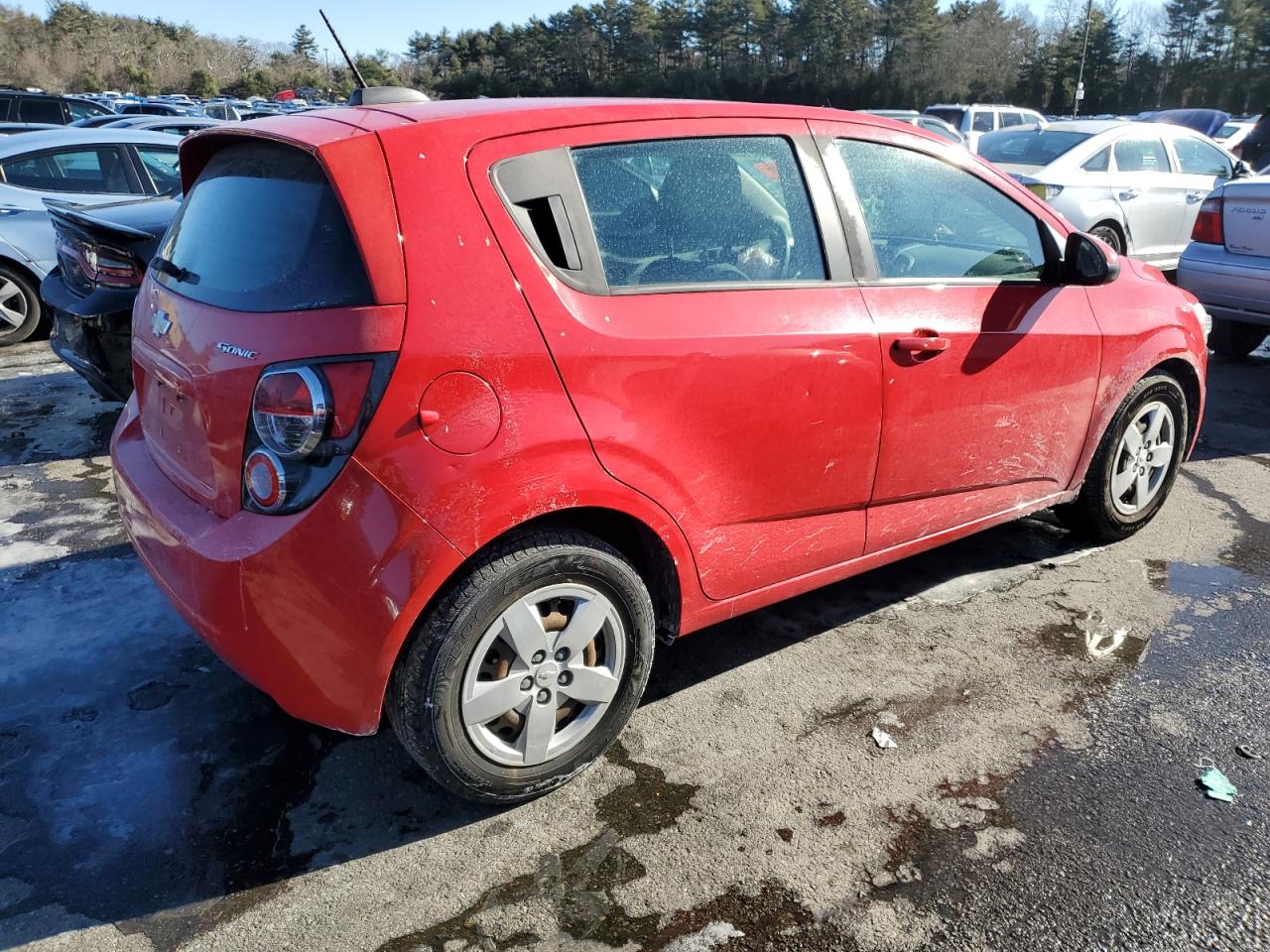2015 Chevrolet Sonic VIN 1G1JA6SG3F4201772 Copart auction photo, front end / minor dent/scratches damage thumbnail 3