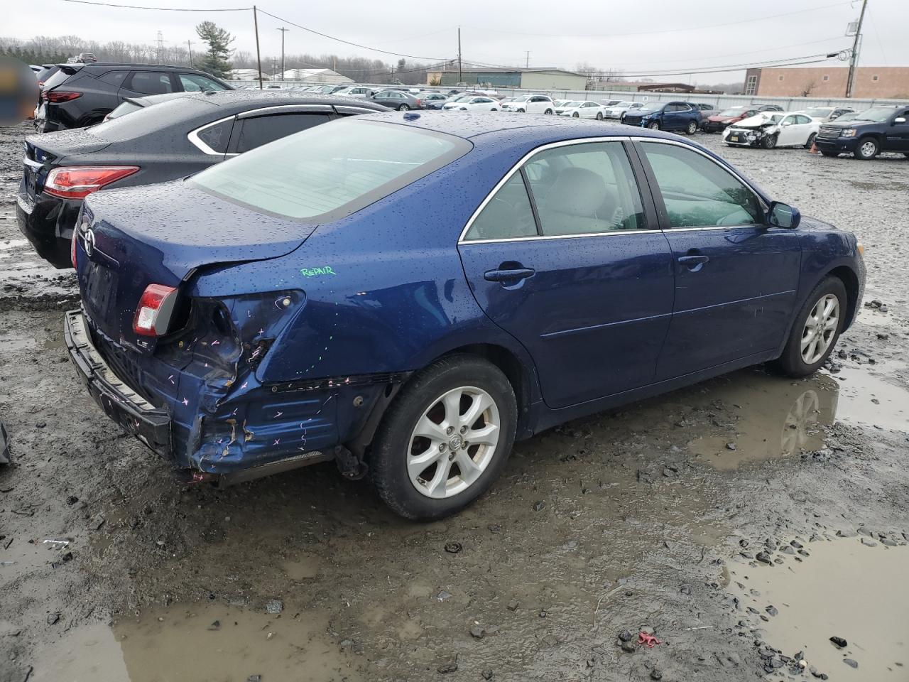 2011 Toyota Camry VIN 4T1BF3EK0BU633480 Copart auction photo, rear end damage thumbnail 3