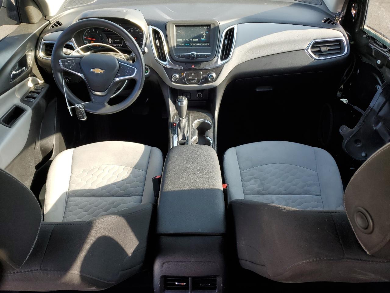 2018 Chevrolet Equinox VIN 2GNAXREV5J6276425 Copart auction photo, front end / side damage thumbnail 8