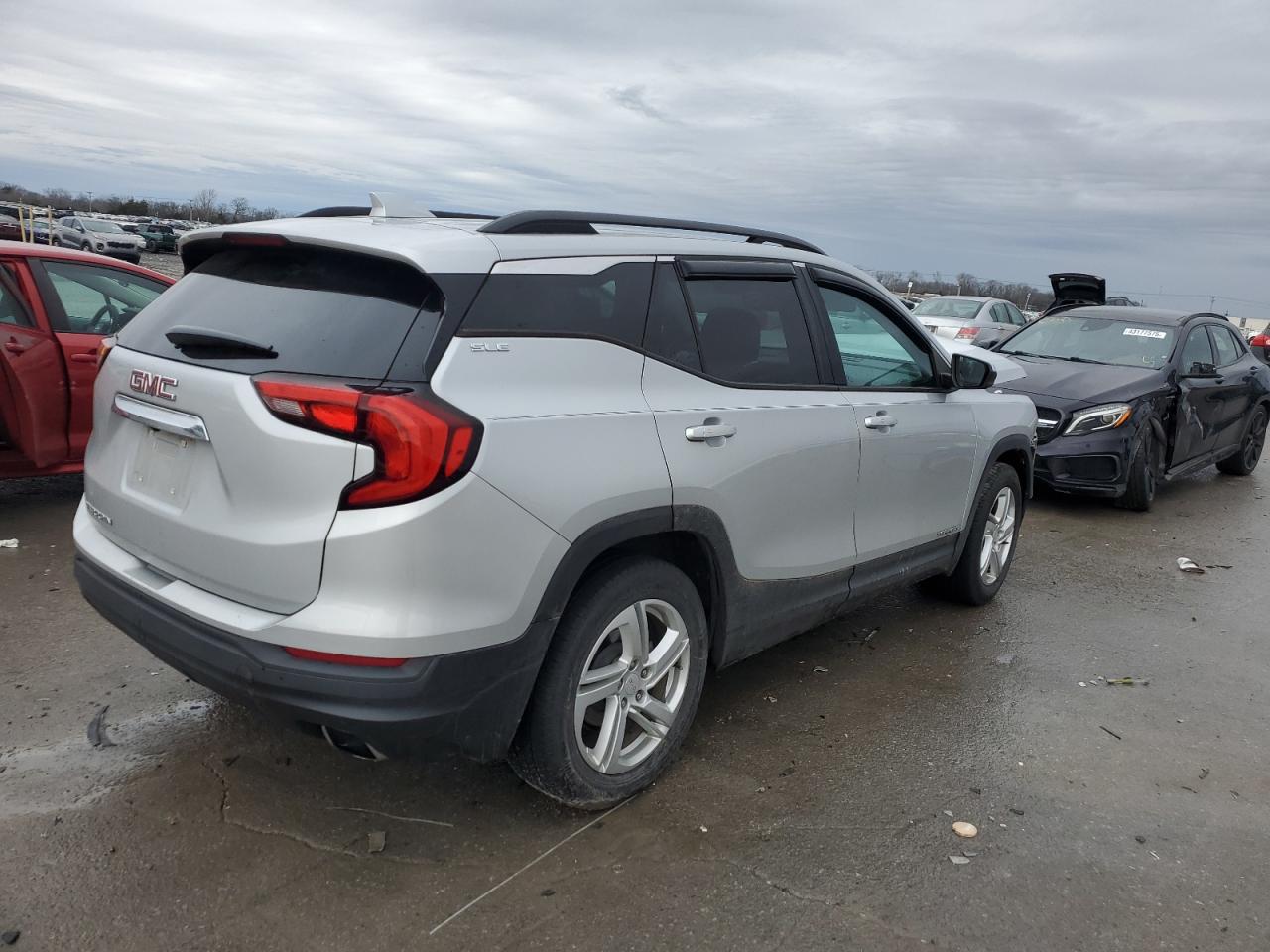 2018 GMC Terrain VIN 3GKALMEX5JL210353 Copart auction photo, front end damage thumbnail 3