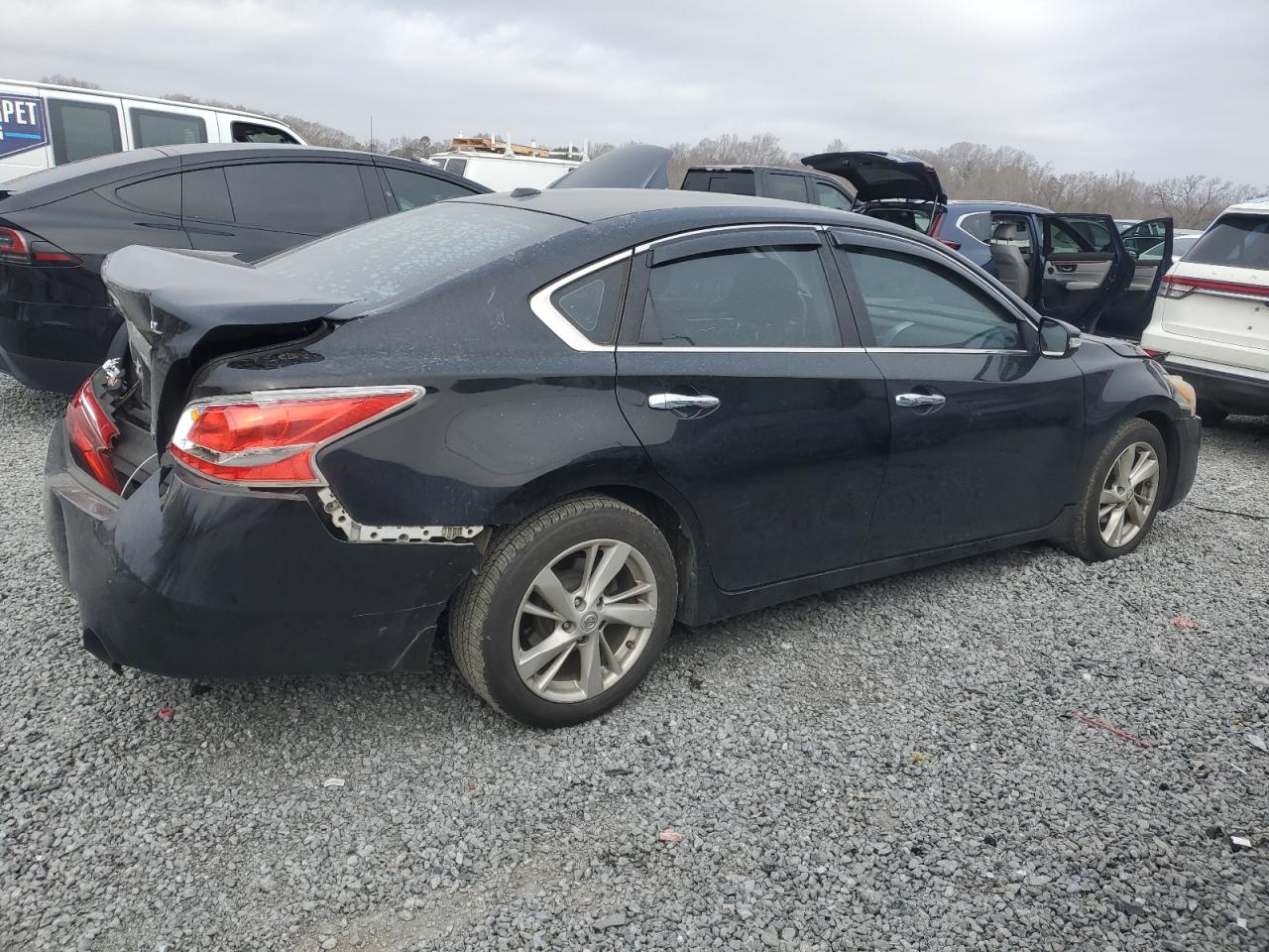 2013 Nissan Altima VIN 1N4AL3AP5DC243029 Copart auction photo, front end / rear end damage thumbnail 3