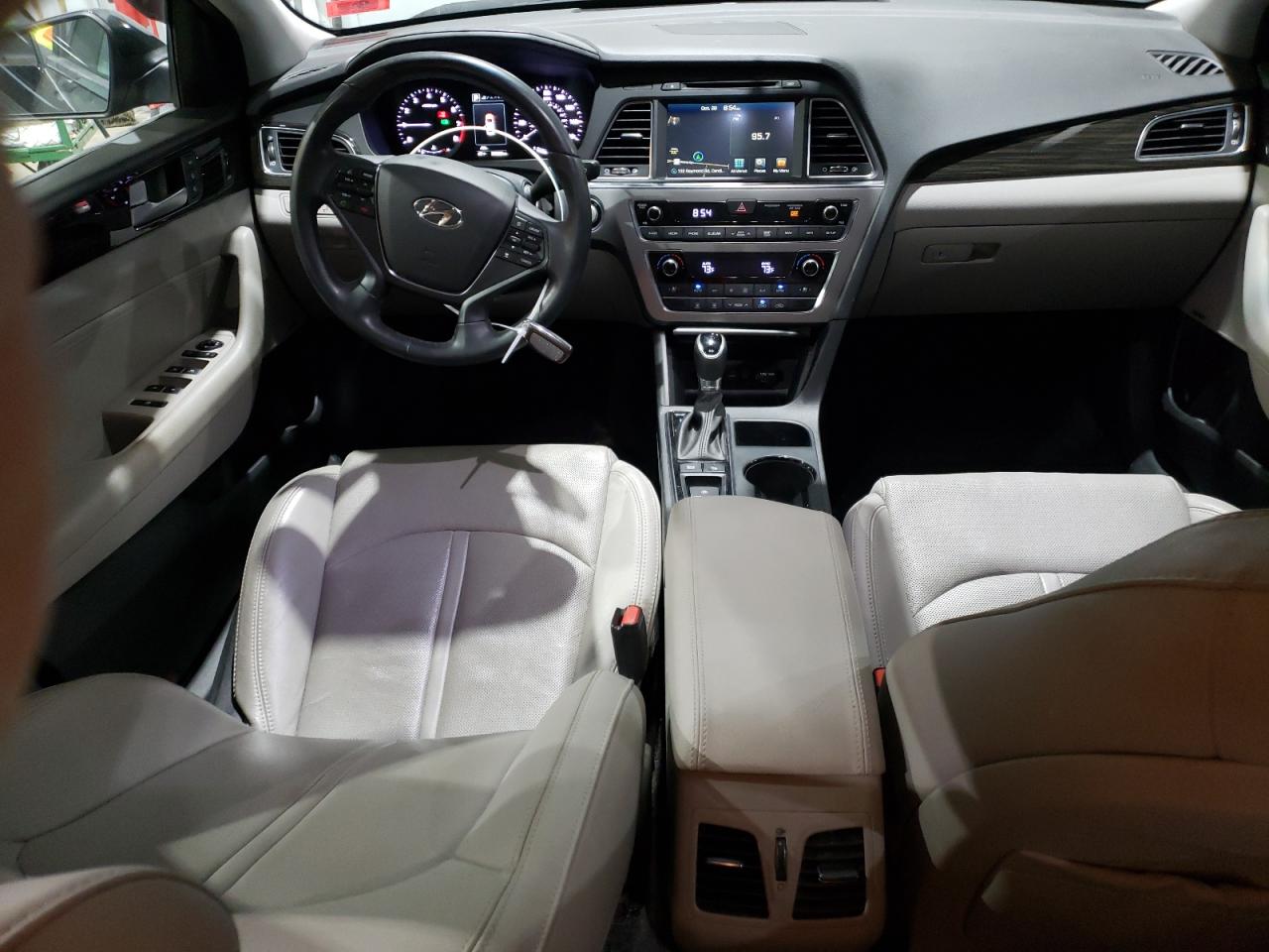 2017 Hyundai Sonata VIN 5NPE34AF1HH561376 Copart auction photo, rear end / minor dent/scratches damage thumbnail 8