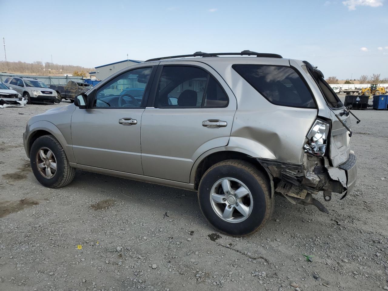 2006 KIA Sorento VIN KNDJD733165572410 Copart auction photo, rear end / side damage thumbnail 2