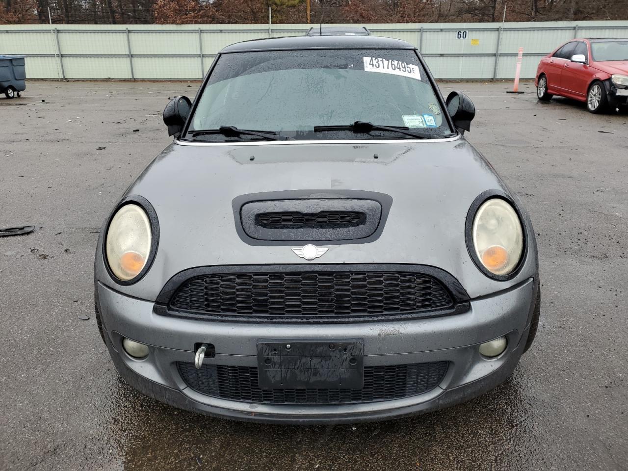 2008 MINI Cooper VIN WMWMF73568TV36409 Copart auction photo, rear end / minor dent/scratches damage thumbnail 5