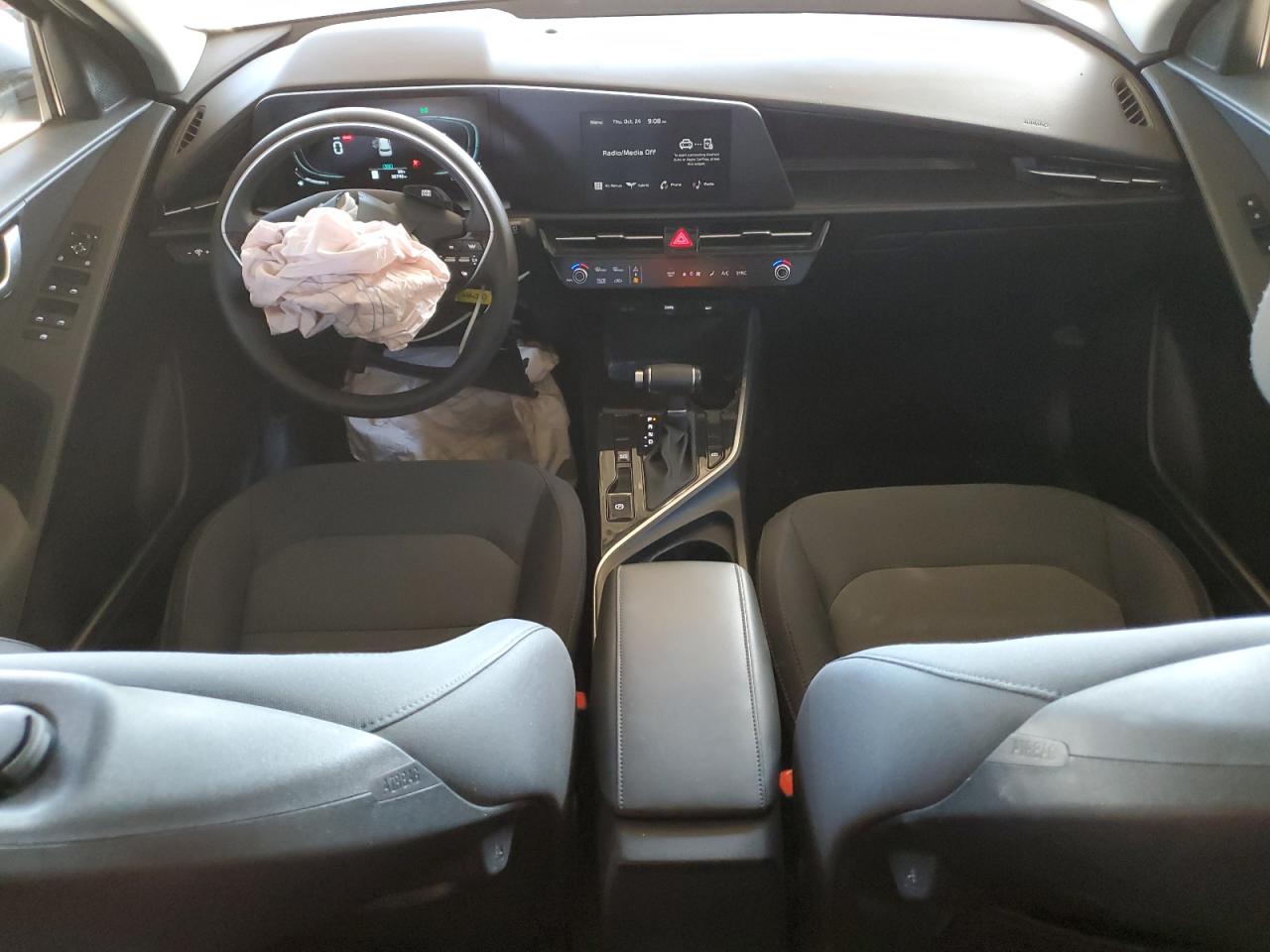 2023 KIA Niro VIN KNDCP3LE6P5082797 Copart auction photo, front end / side damage thumbnail 8