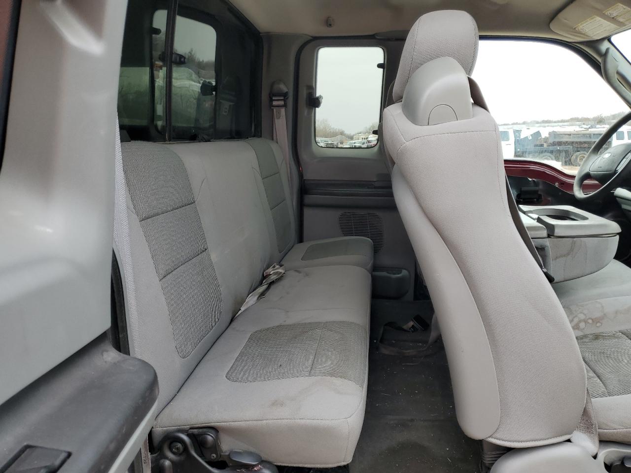 2005 Ford F250 VIN 1FTNX20545EB37395 Copart auction photo, front end / side damage thumbnail 10