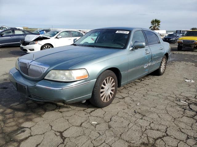 2004 Lincoln Town Car VIN 1LNHM81W14Y667848