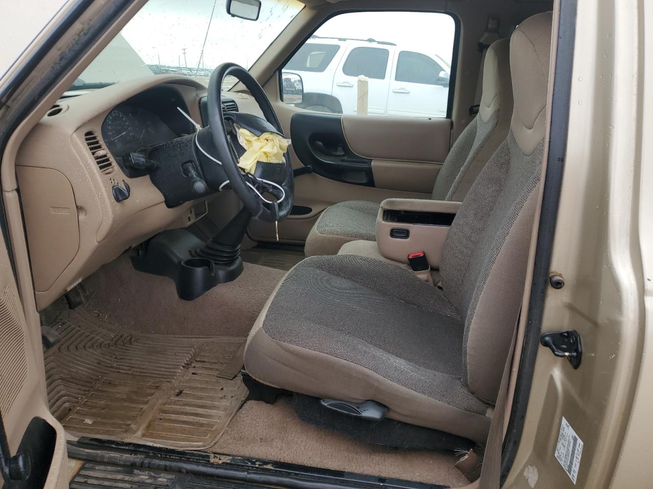 2000 Ford Ranger VIN 1FTYR14V8YPB31877 Copart auction photo, all over / front end damage thumbnail 7