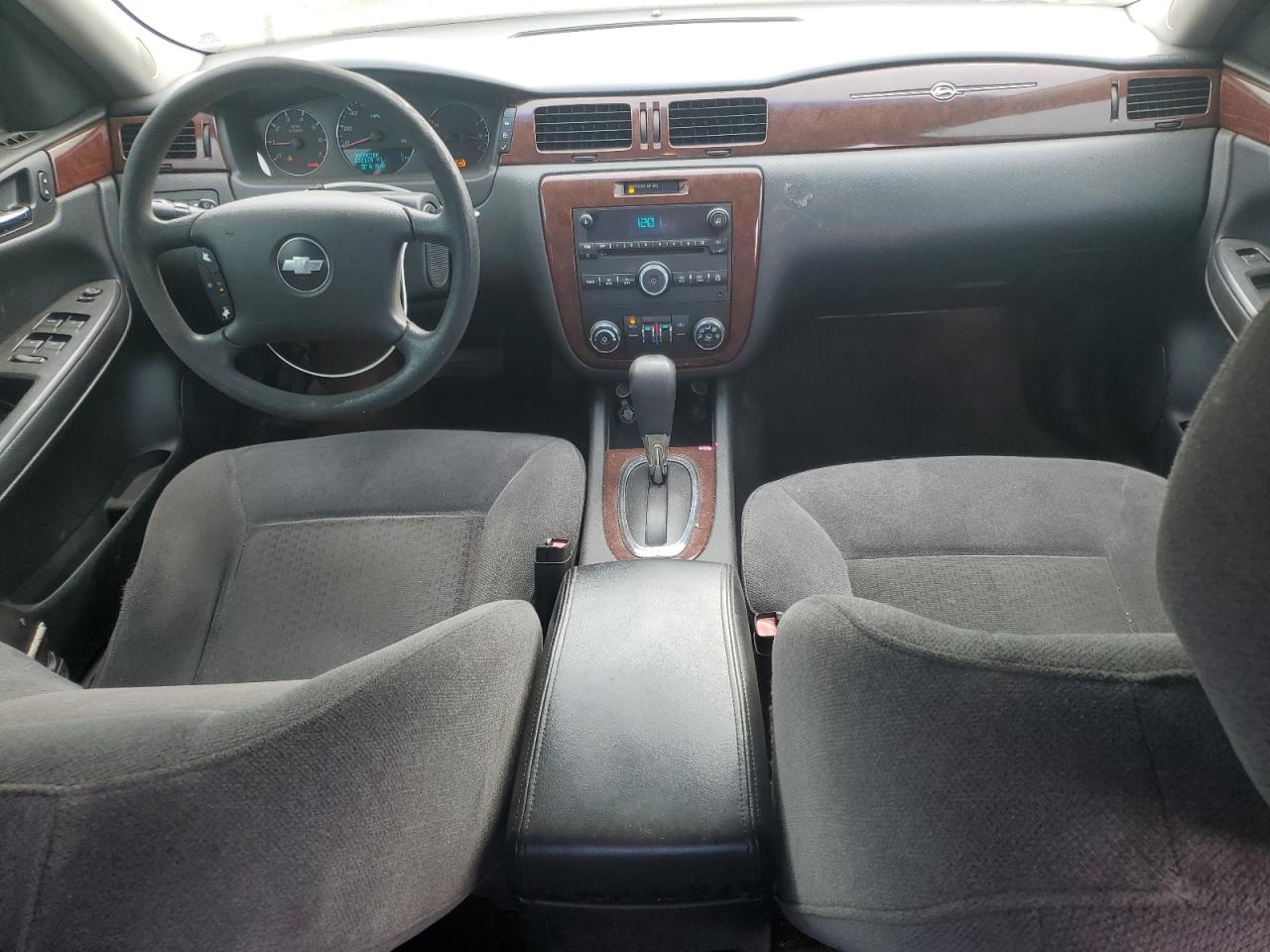 2009 Chevrolet Impala VIN 2G1WT57K391224217 Copart auction photo, rear end / front end damage thumbnail 8