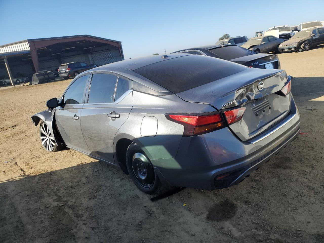 2020 Nissan Altima VIN 1N4BL4CV6LC193679 Copart auction photo, front end / rear end damage thumbnail 2