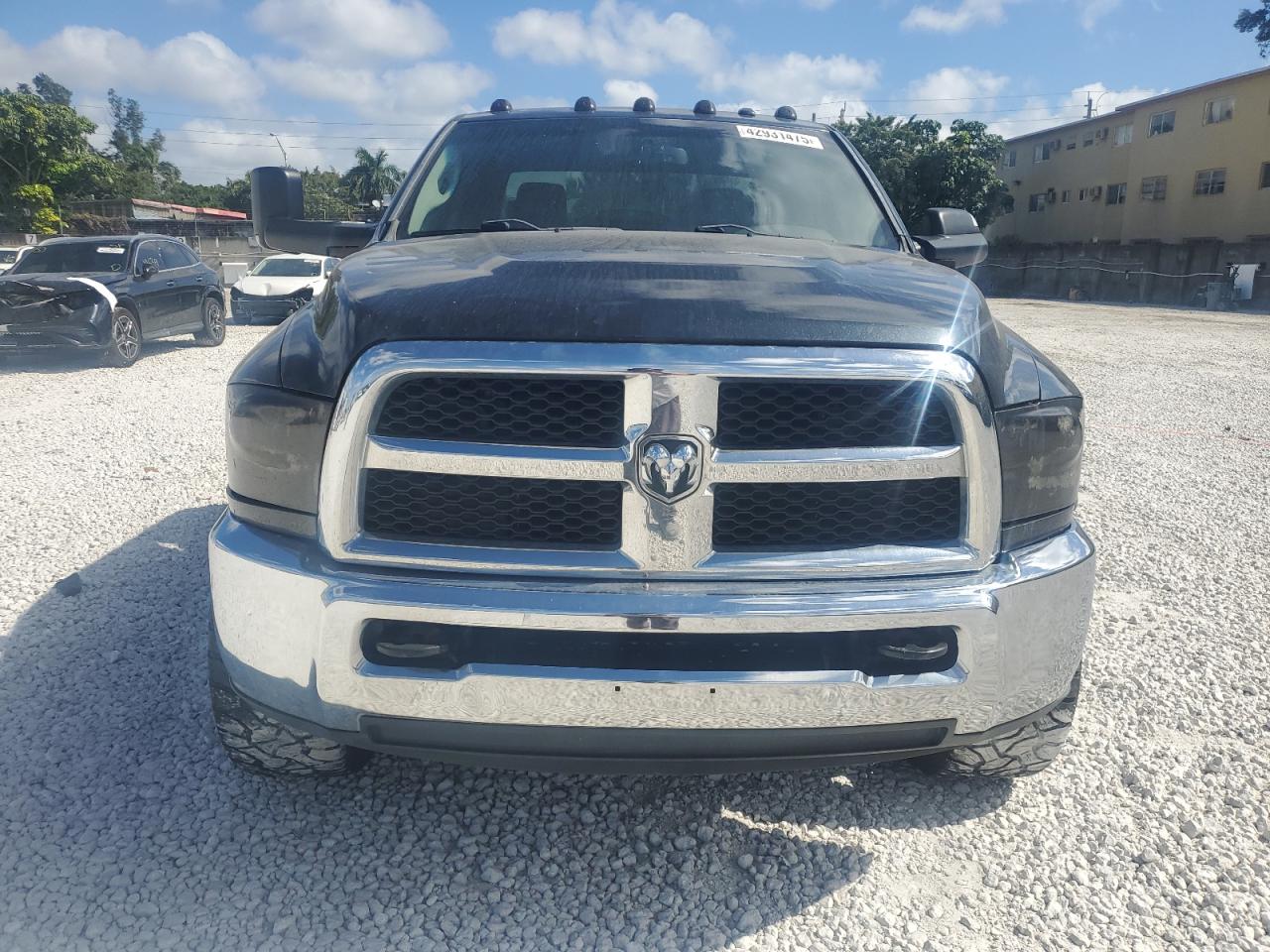 2011 Dodge RAM VIN 3D73Y3CL3BG623128 Copart auction photo, normal wear / minor dent/scratches damage thumbnail 5