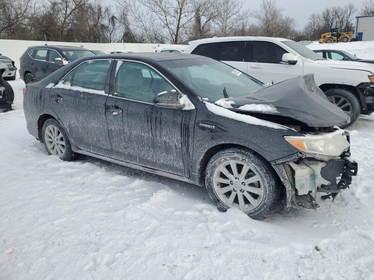 2013 Toyota Camry VIN 4T1BD1FK3DU063907 Copart auction photo, front end damage thumbnail 4