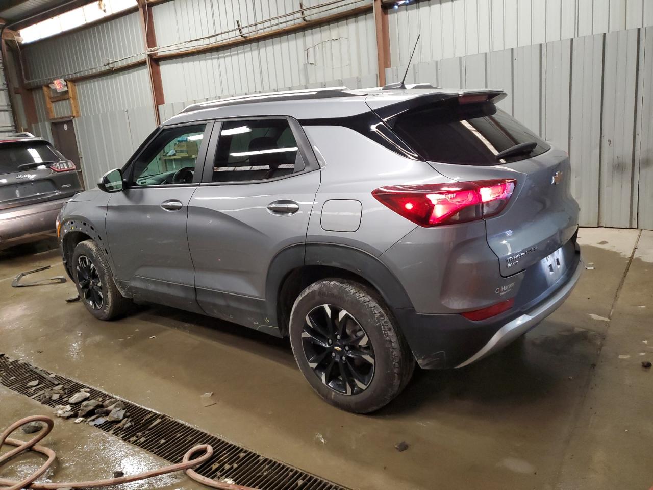 2023 Chevrolet TrailBlazer VIN KL79MRSL2PB094224 Copart auction photo, front end / side damage thumbnail 2