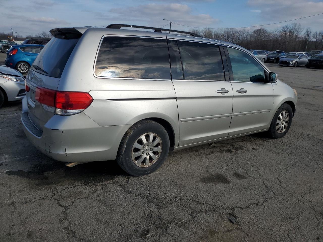 2008 Honda Odyssey VIN 5FNRL38678B410994 Copart auction photo, front end damage thumbnail 3