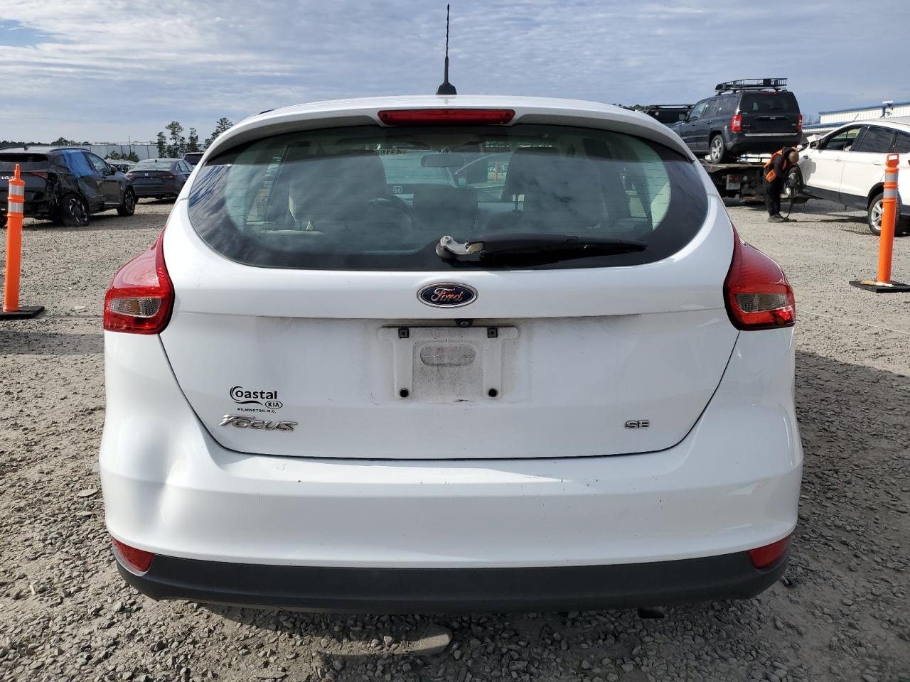 2018 Ford Focus VIN 1FADP3K28JL206590 Copart auction photo, front end damage thumbnail 6