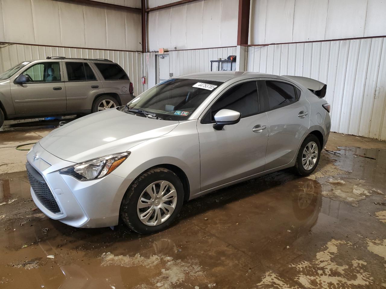 2020 Toyota Yaris VIN 3MYDLBYVXLY715075