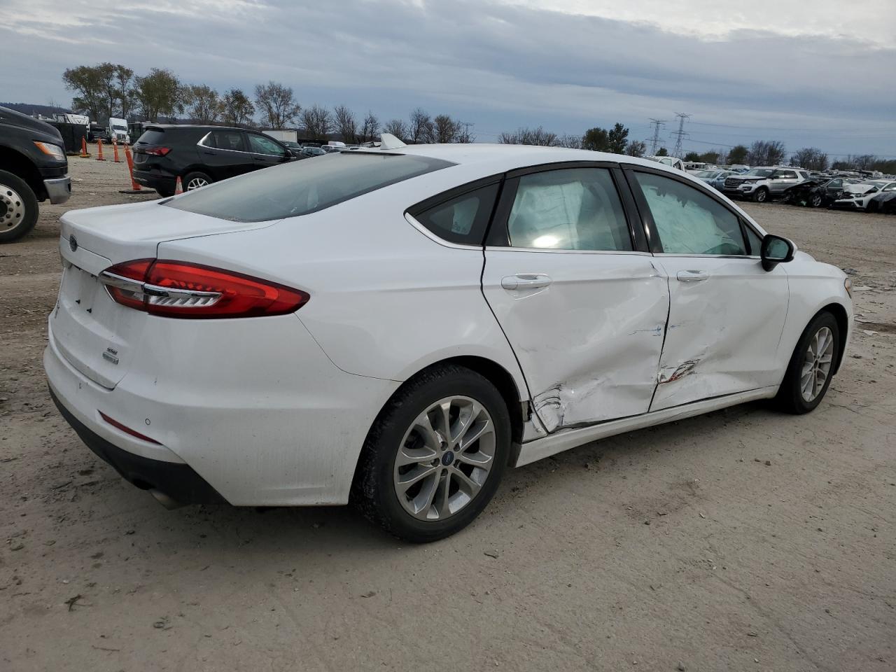 2020 Ford Fusion VIN 3FA6P0HD1LR136032 Copart auction photo, side damage thumbnail 3