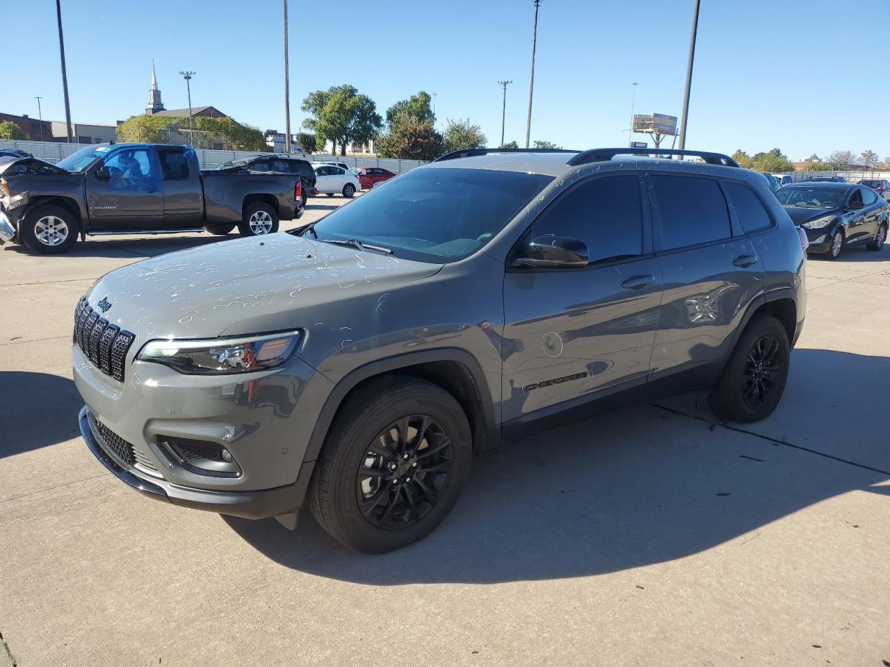 2023 Jeep Cherokee VIN 1C4PJMMB2PD110341