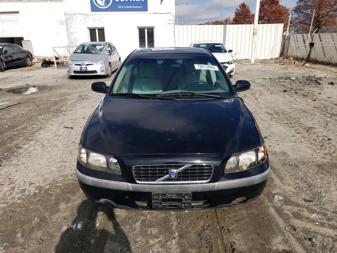 2001 Volvo S60 VIN YV1RS58D112026435 Copart auction photo, front end / side damage thumbnail 5