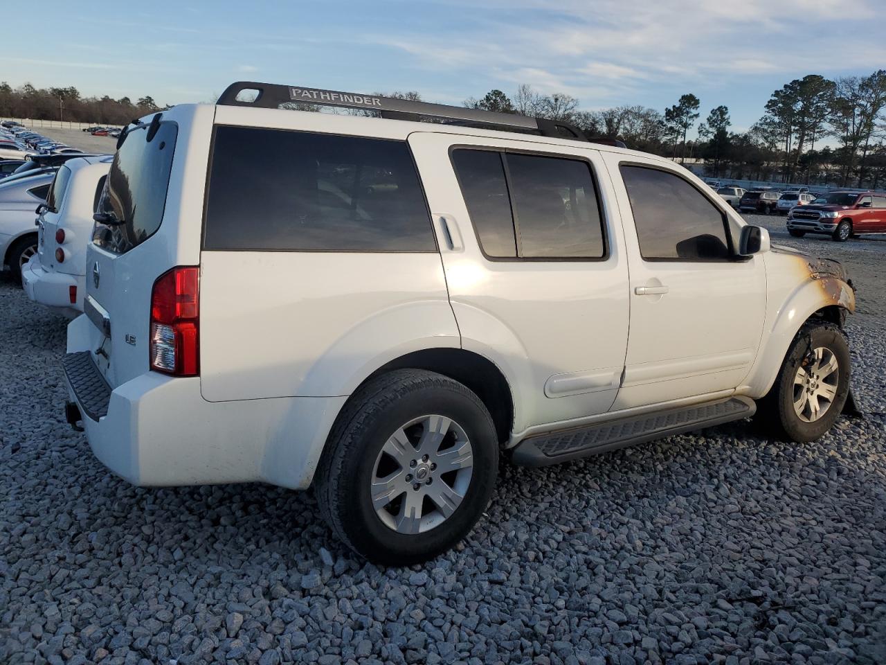 2007 Nissan Pathfinder VIN 5N1AR18UX7C622438 Copart auction photo, burn - engine damage thumbnail 3