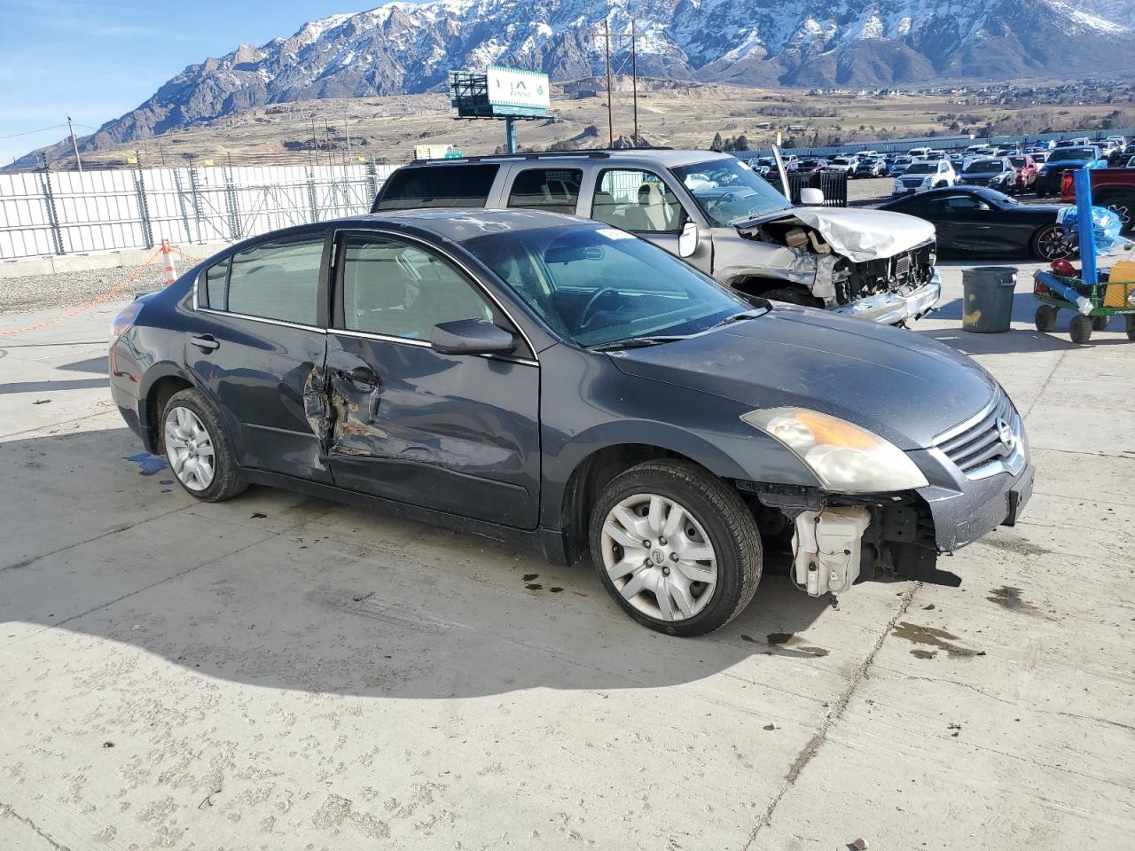 2009 Nissan Altima VIN 1N4AL21EX9N543072 Copart auction photo, side / front end damage thumbnail 4