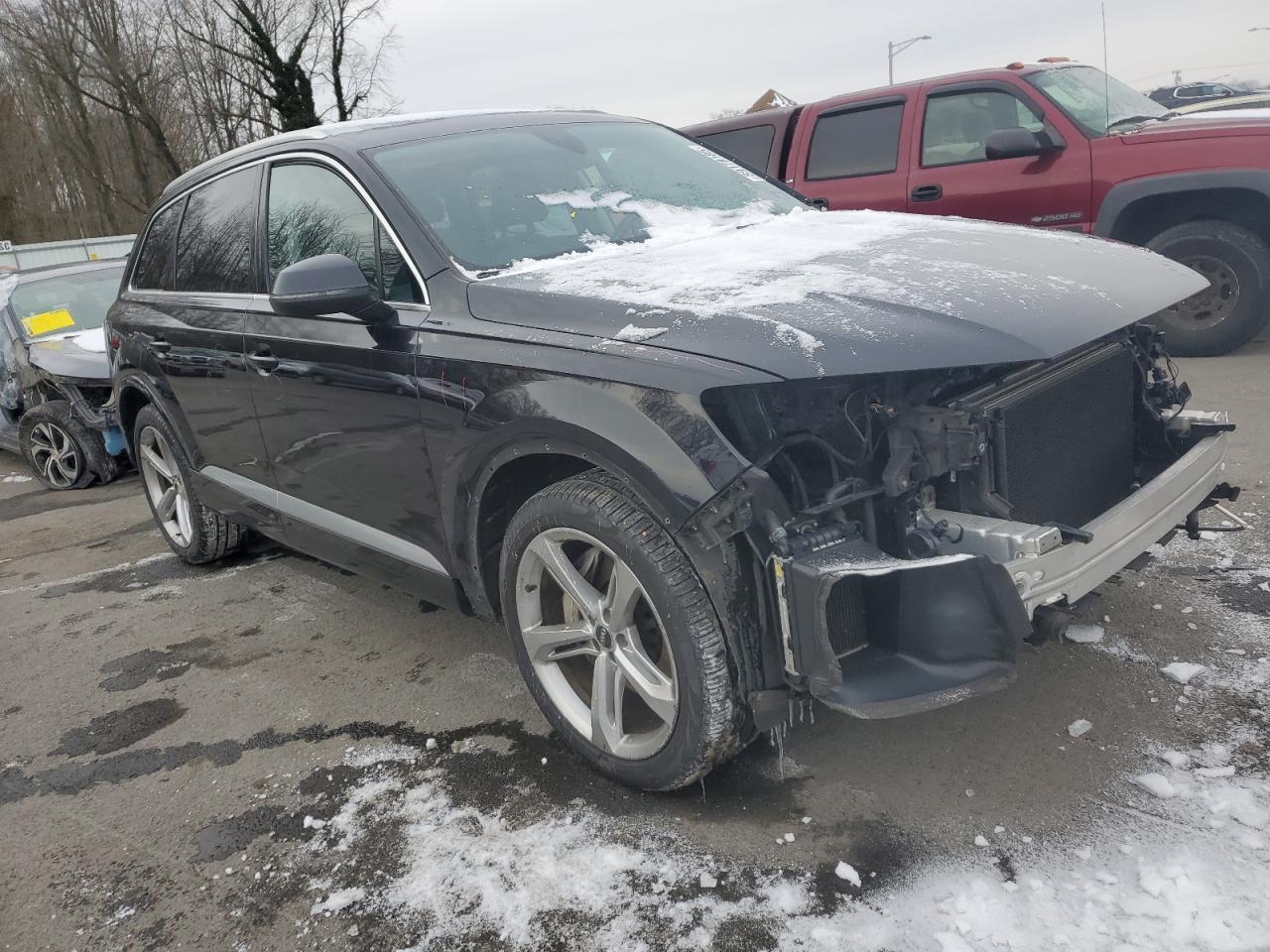 2019 Audi Q7 VIN WA1VAAF74KD019878 Copart auction photo, front end damage thumbnail 4