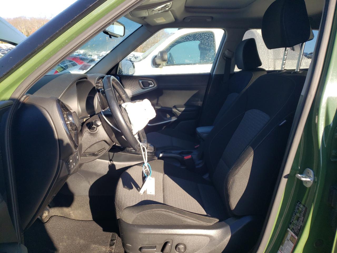 2021 KIA Soul VIN KNDJ33AU9M7126918 Copart auction photo, front end / side damage thumbnail 7